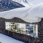 Quality Hosts Arlberg - Anton 4*