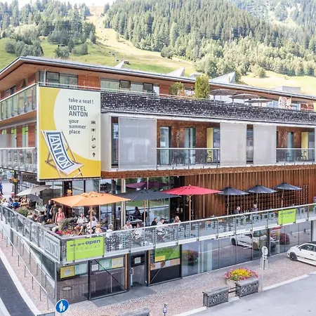 Quality Hosts Arlberg - Anton Hotel 4*