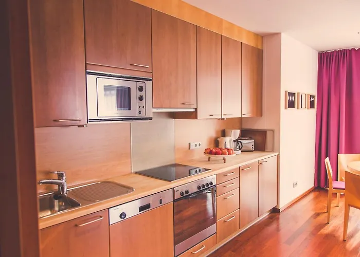 Quality Hosts Arlberg - Anton 4*