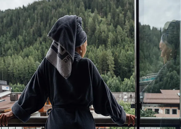 酒店 Quality Hosts Arlberg - Anton 圣安东阿尔贝格